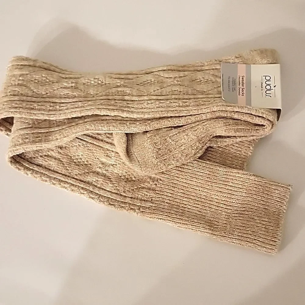 Pudus Over The Knee Sweater Socks NWT